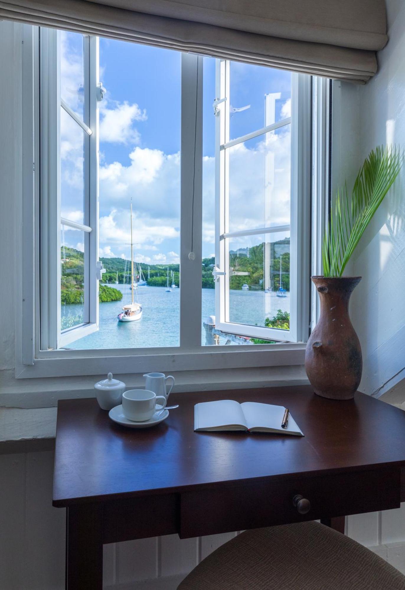 Admiral'S Inn And Gunpowder Suites English Harbour Eksteriør billede